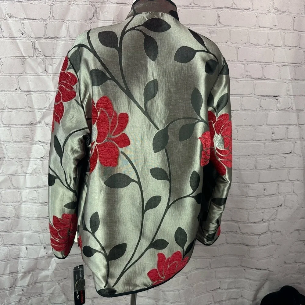 NWT irresistible reversibles red floral or Leopard Print Women's Jacket sz XL